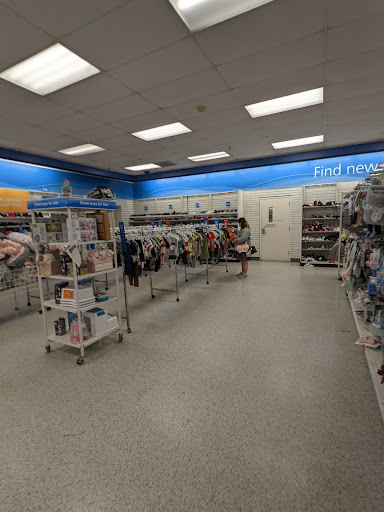 Clothing Store «Ross Dress for Less», reviews and photos, 352 S College Rd, Wilmington, NC 28403, USA