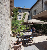Photos du propriétaire du Restaurant français Restaurant Les Jardins d'été - Chartreuse de Villeneuve lez Avignon à Villeneuve-lès-Avignon - n°1