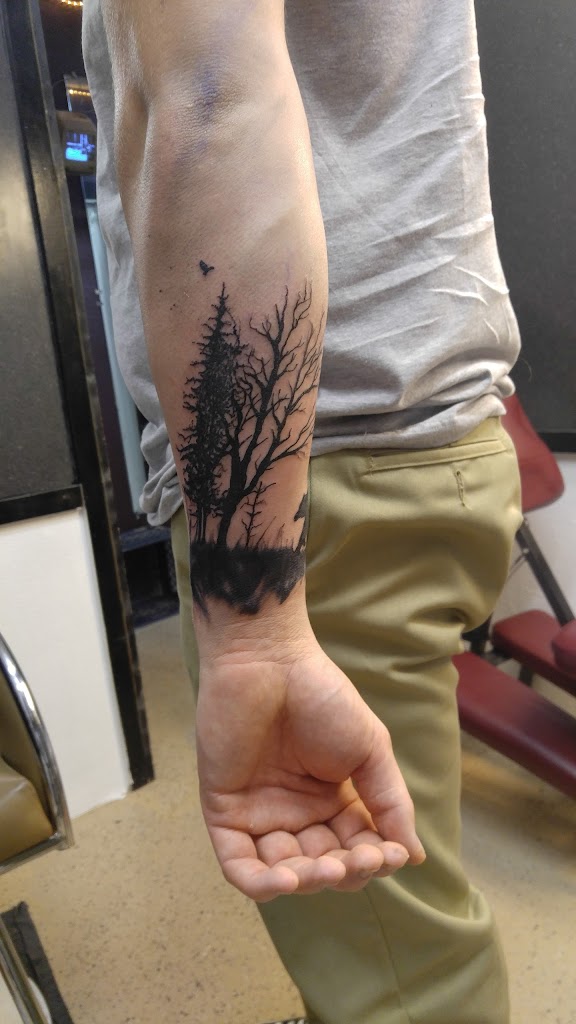 Poison Apple Tattoo Studio 74820