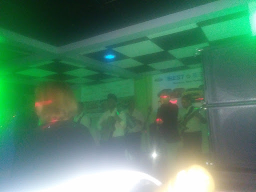 Night Club «Tropical Lounge», reviews and photos, 14 W Hollis St, Nashua, NH 03060, USA