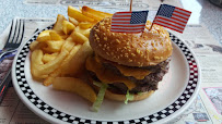Hamburger du Restaurant américain Tommy's Diner à Mondeville - n°9