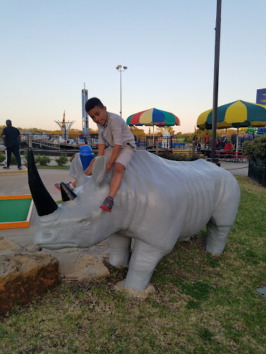 Mazda Dealer «Hiley Mazda of Hurst», reviews and photos, 625 NE Loop 820, Hurst, TX 76053, USA