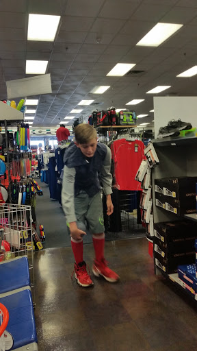 Sporting Goods Store «Big 5 Sporting Goods», reviews and photos, 558 N McCarran Blvd, Sparks, NV 89431, USA