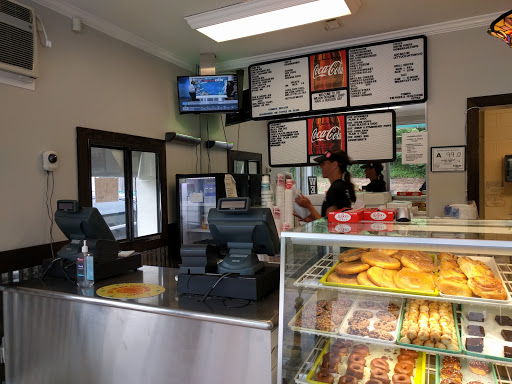 Donut Shop «Wilson Doughnut Shop», reviews and photos, 525 Tarboro Street Annex SW, Wilson, NC 27893, USA