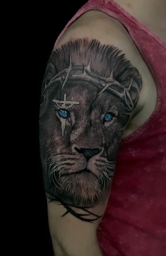 Explore songbird tattoo ideas, creative tattoo ideas in Fort Wayne, available at InkoFriendly Tattoos