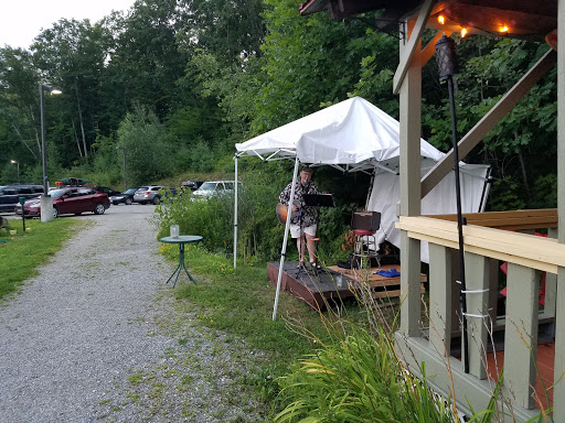 Italian Restaurant «Mangiamo Ristorante», reviews and photos, 64 Pond St, Ludlow, VT 05149, USA