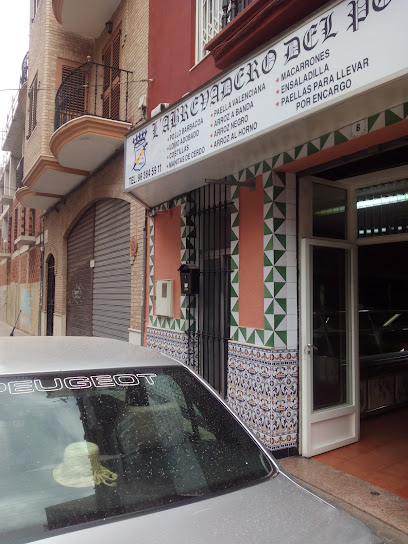 El Abrevadero del Pollo - Plaça de Gómez Ferrer, 8, 46100 Burjassot, Valencia, Spain