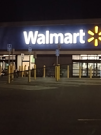 Discount Store «Walmart», reviews and photos, 5250 Commercial St SE, Salem, OR 97306, USA