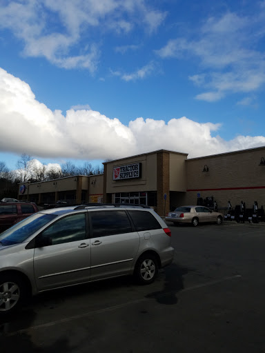 Home Improvement Store «Tractor Supply Co.», reviews and photos, 97 Providence Pike, Putnam, CT 06260, USA