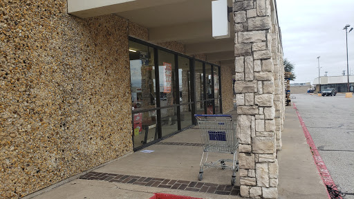 Hardware Store «Harbor Freight Tools», reviews and photos, 303 W Camp Wisdom Rd, Duncanville, TX 75116, USA