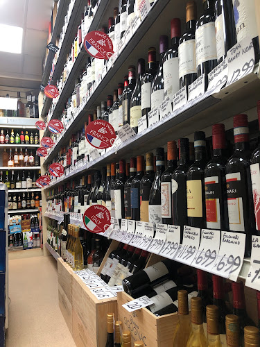 Reviews of Wine Plus in London - Liquor store