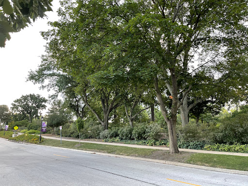 Park «Lilacia Park», reviews and photos, 150 S Park Ave, Lombard, IL 60148, USA