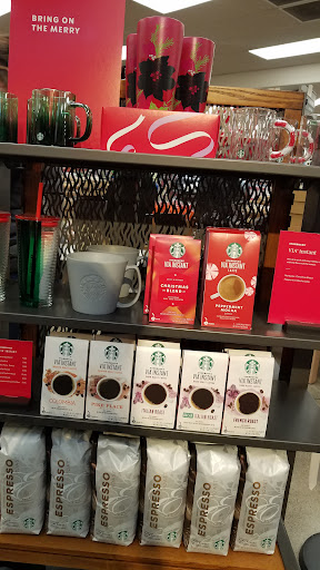 Grocery Store «Quality Food Center», reviews and photos, 1009 Monroe Ave, Enumclaw, WA 98022, USA