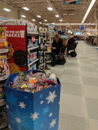 Grocery Store «Meijer», reviews and photos, 15000 US-31, Grand Haven, MI 49417, USA