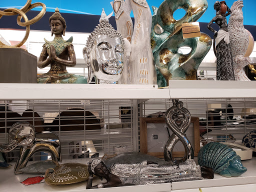 Clothing Store «Ross Dress for Less», reviews and photos, 3900 Sisk Rd, Modesto, CA 95356, USA