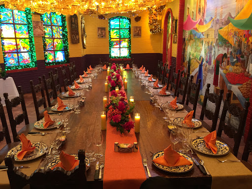 Mexican Restaurant «La Margarita Mexican Restaurant & Oyster Bar», reviews and photos, 120 Produce Row, San Antonio, TX 78207, USA