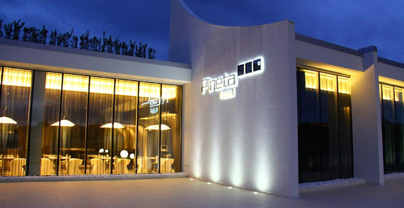 Pineta Hotel Via Cassolo, 6, 60030 Monsano AN, Italia