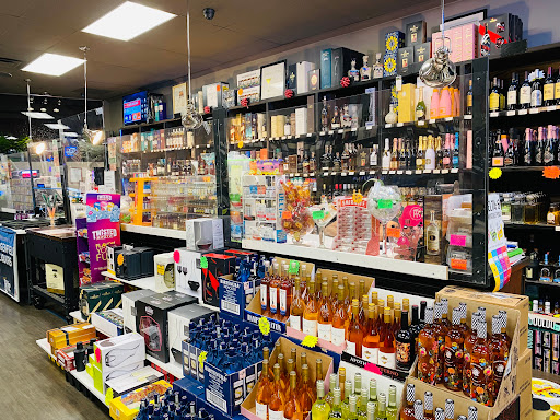 Wine Store «Bergenfield Liquors», reviews and photos, 5 S Washington Ave, Bergenfield, NJ 07621, USA