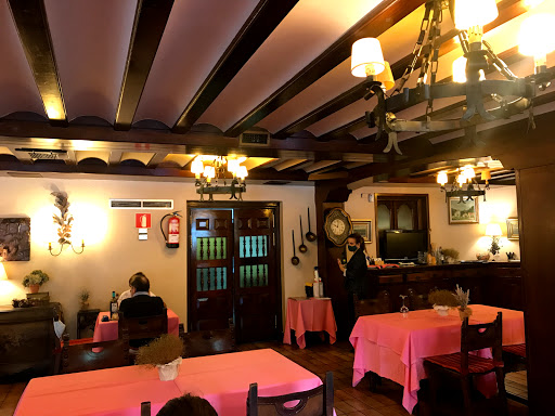 Restaurante Lucitano - Kalea, Artapadura Kalea, 15, BAJO, 01003 Gamarra Mayor, Álava, España