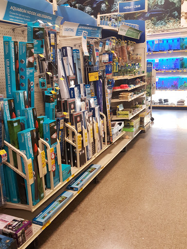 Pet Supply Store «PetSmart», reviews and photos, 2028 Miamisburg Centerville Rd, Dayton, OH 45459, USA