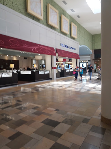 Helzberg Diamonds, 1101 Melbourne Rd Suite 3055, Hurst, TX 76053, USA, 