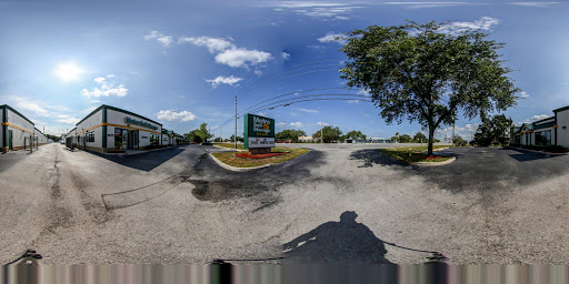 Self-Storage Facility «Metro Self Storage», reviews and photos, 1675 Starkey Rd, Largo, FL 33771, USA