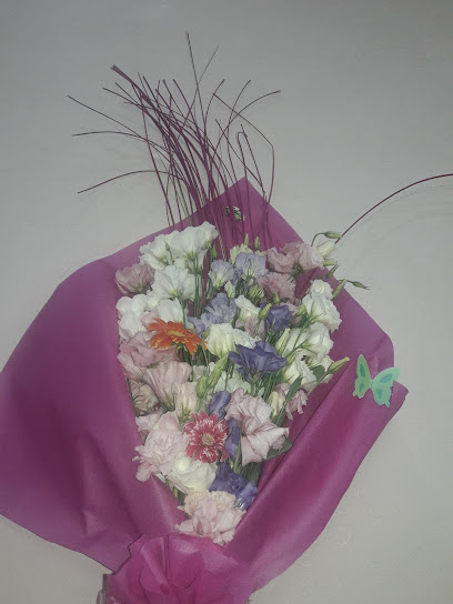 Flores Namuncura Ramos-Coronas-Bouquet