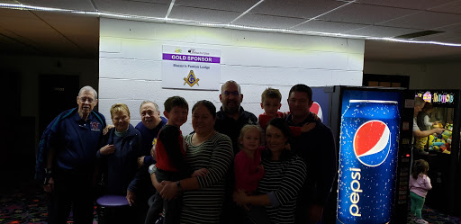 Bowling Alley «Holly Lanes», reviews and photos, 2430 Grange Hall Rd, Fenton, MI 48430, USA