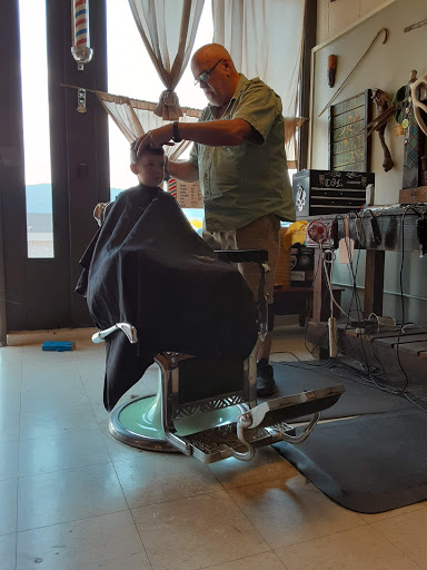 Barber Shop «Wise Guys! Barber Shop», reviews and photos, 110 Elm St, Woodland Park, CO 80863, USA
