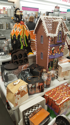 Department Store «HomeGoods», reviews and photos, 99 Executive Blvd S, Southington, CT 06489, USA