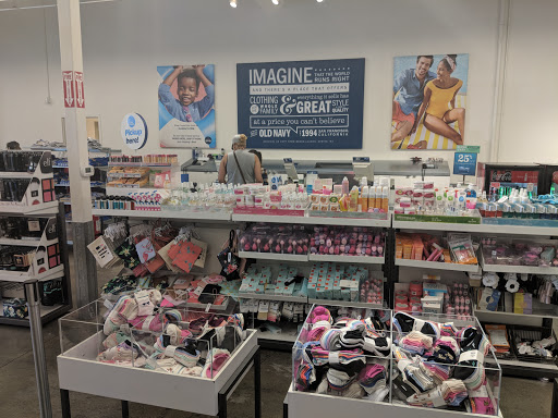 Clothing Store «Old Navy», reviews and photos, 1101 El Camino Real, Redwood City, CA 94063, USA