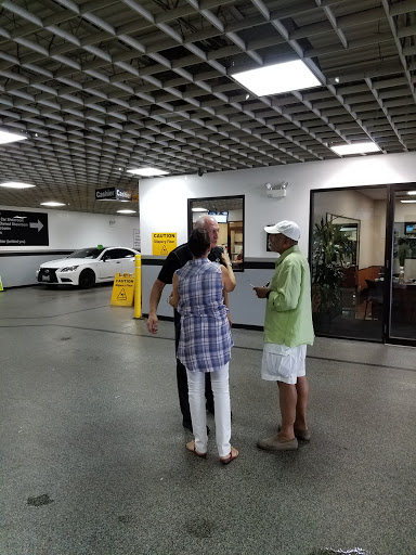 Lexus Dealer «McGrath Lexus of Chicago», reviews and photos, 1250 W Division St, Chicago, IL 60642, USA