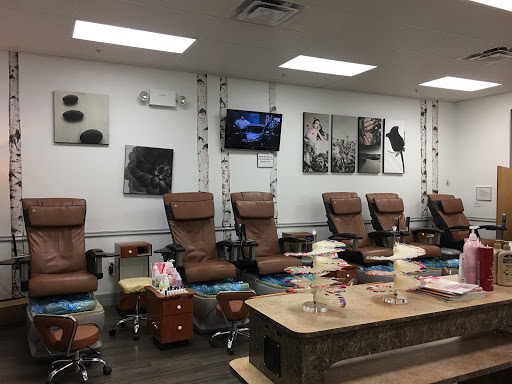 Nail Salon «Regal Nails Salon & Spa», reviews and photos, 156 Power Center Dr, Dawsonville, GA 30534, USA