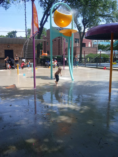 Park «Adams Playground Park», reviews and photos, 1919 N Seminary Ave, Chicago, IL 60614, USA