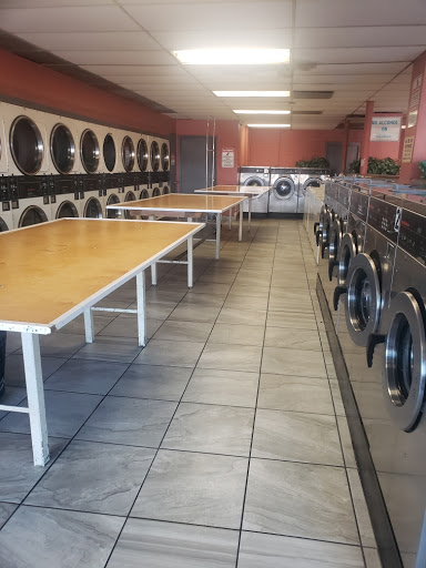 Laundromat «Quick N Clean», reviews and photos, 3175 Yorba Linda Blvd, Fullerton, CA 92831, USA