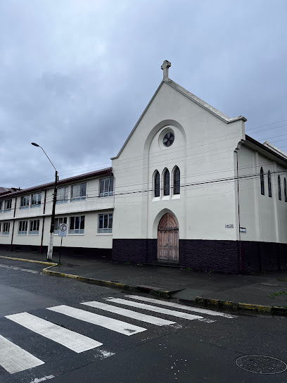 Colegio Santa Cruz Villarrica