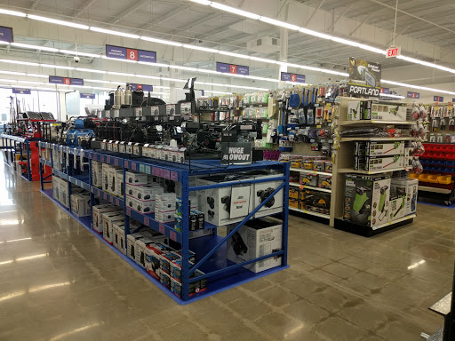 Hardware Store «Harbor Freight Tools», reviews and photos, 2931 W Shore Dr, Holland, MI 49424, USA