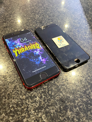 Electronics Repair Shop «Cellfone MD - cell phone repair», reviews and photos, 7637 N Milwaukee Ave, Niles, IL 60714, USA