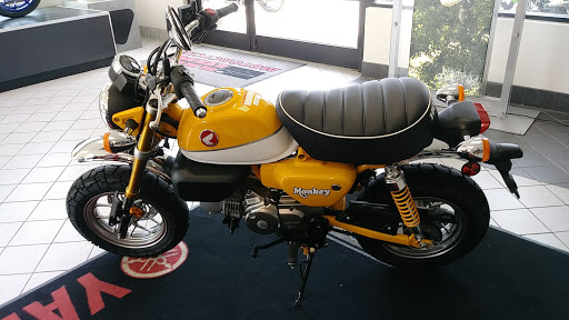 Motorcycle Dealer «MR Motorcycle», reviews and photos, 774 Hendersonville Rd, Asheville, NC 28803, USA