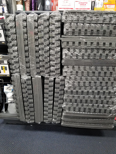 Sporting Goods Store «Big 5 Sporting Goods - Glendale», reviews and photos, 144 N Central Ave, Glendale, CA 91203, USA