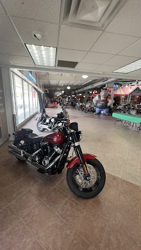 Harley-Davidson Dealer «South East Harley-Davidson», reviews and photos, 23105 Aurora Rd, Bedford Heights, OH 44146, USA