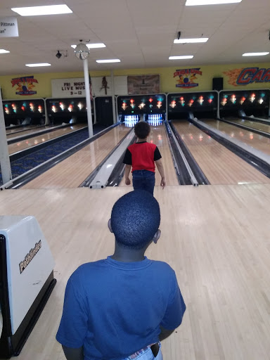 Bowling Alley «Cardinal Lanes», reviews and photos, 816 Joe Clifton Dr, Paducah, KY 42001, USA