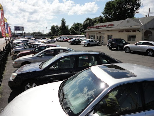 Used Car Dealer «Masters Auto Sales», reviews and photos, 4910 Detroit Ave, Cleveland, OH 44102, USA