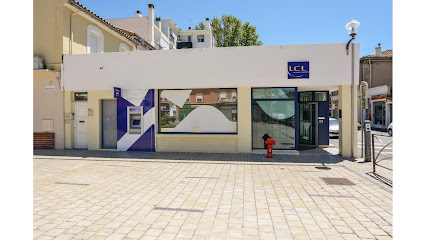 Photo du Banque LCL Banque et assurance à Miramas