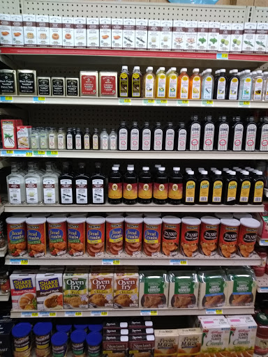 Grocery Store «Freeman Foods», reviews and photos, 268 8th Ave, Wellman, IA 52356, USA