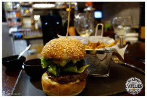Photo n°51 de L'Atelier - Bar à Burger à Saint-Pierre ()