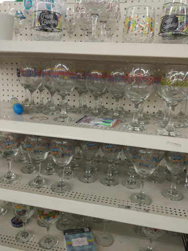 Dollar Store «Dollar Tree», reviews and photos, 35233 Newark Blvd c, Newark, CA 94560, USA