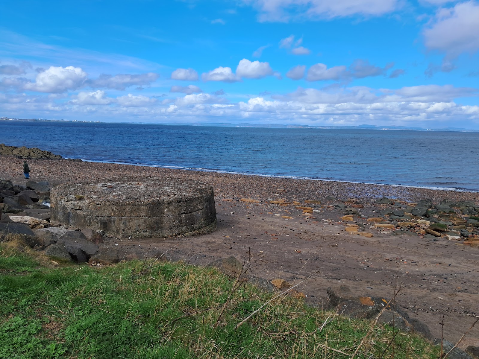 Foto van Prestonpans Beach met ruim strand