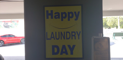 Laundromat «Laundry World», reviews and photos, 500 W 29th St, Hialeah, FL 33012, USA