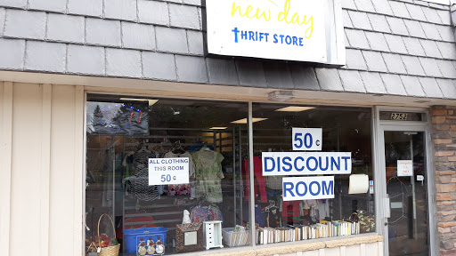 Thrift Store «Mission Wearhouse Thrift Store», reviews and photos, 2756 Lake Shore Ave, Little Canada, MN 55117, USA